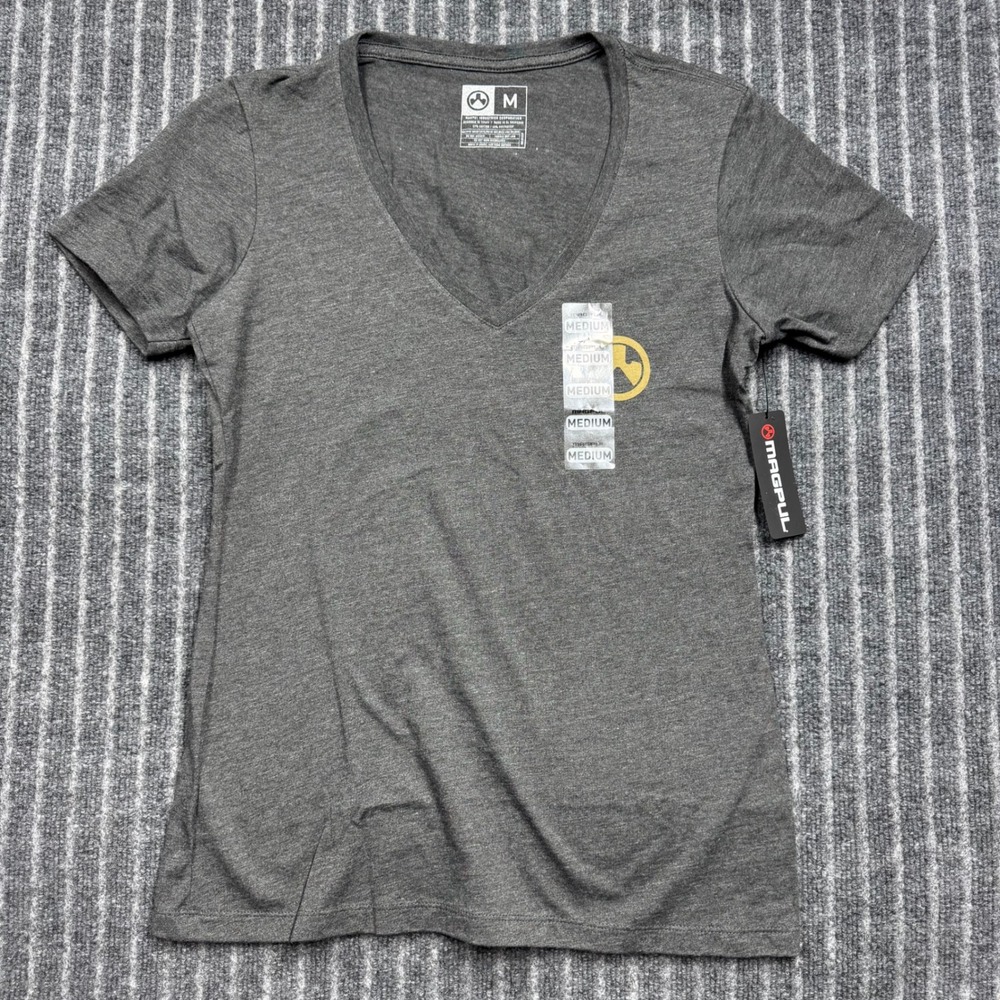 Magpul Take Flight T-Shirt Medium Charcoal Heather New Graphic V-Neck (2278)